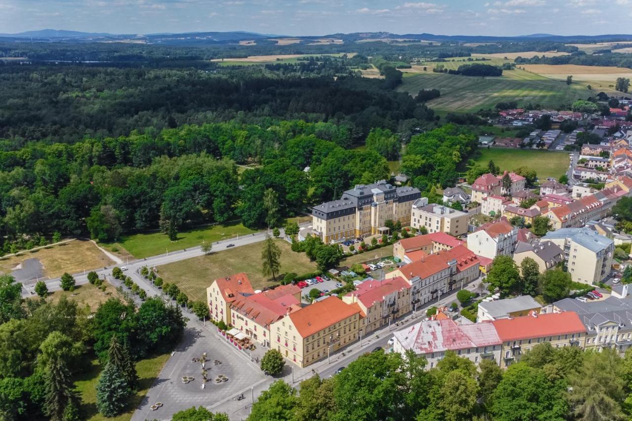 Spa Hotel Centrum Františkovy Lázně Εξωτερικό φωτογραφία